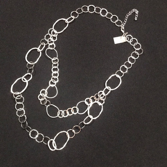 Chico’s NWT Shinny & Matte Silver Drop Adjustable Necklace - Picture 1 of 6